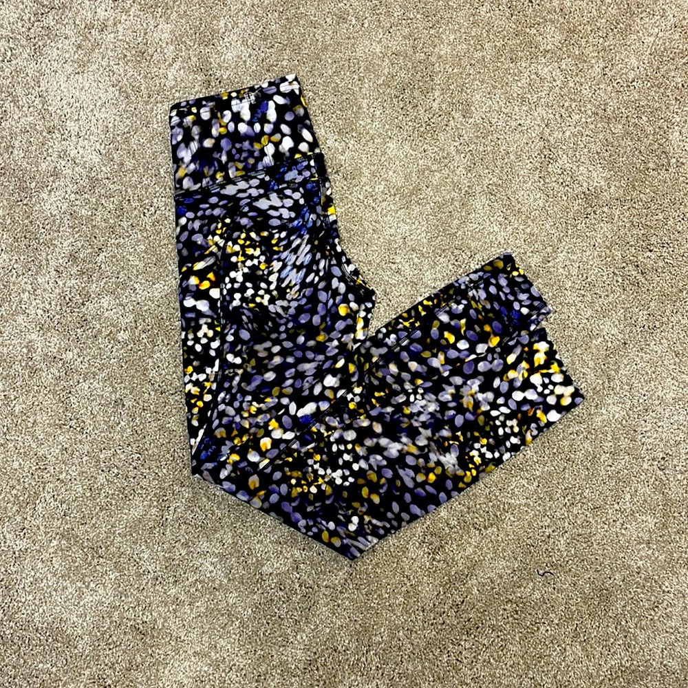 Lululemon fast and free crops